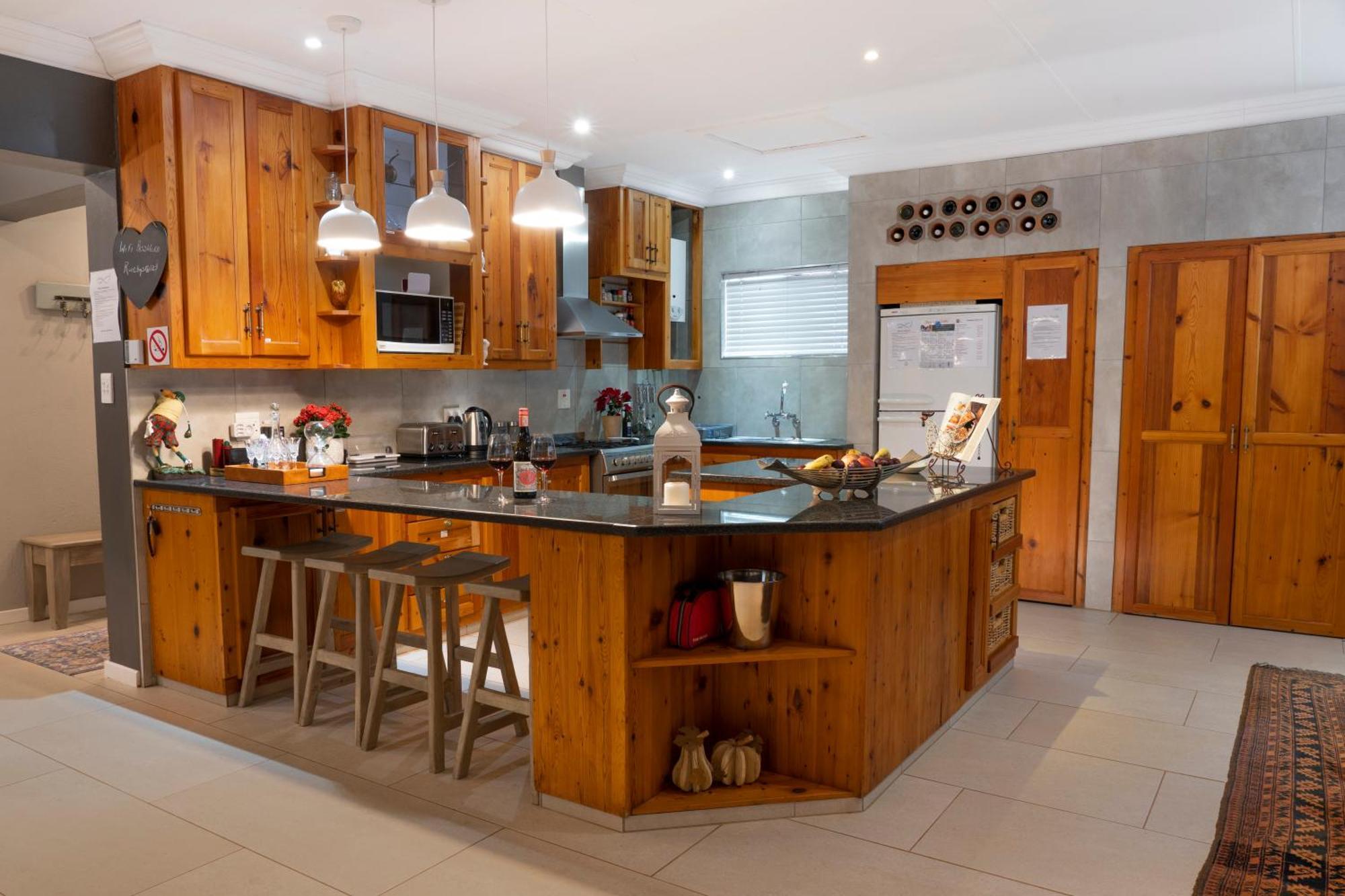 Rueby'S Guesthouse Dullstroom Esterno foto