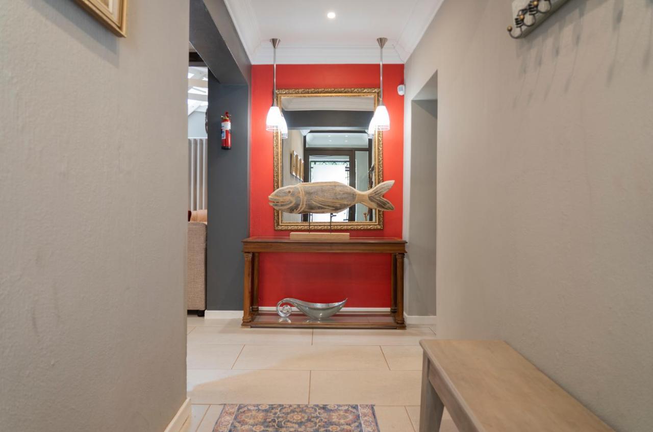 Rueby'S Guesthouse Dullstroom Esterno foto